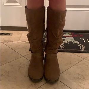 Knee High slouch boots
